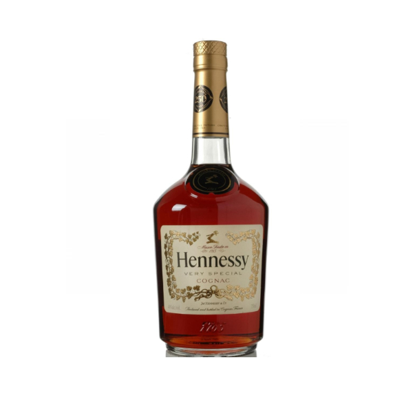 Hennessy против коньяк 700 мл