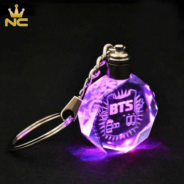 7 видов цветов KPOP Чехол для мобильного телефона в стиле "BTS Bangtan Boys Jungkook Цзиминь Jin Рэп монстр V LED с украшением в виде кристаллов брелок