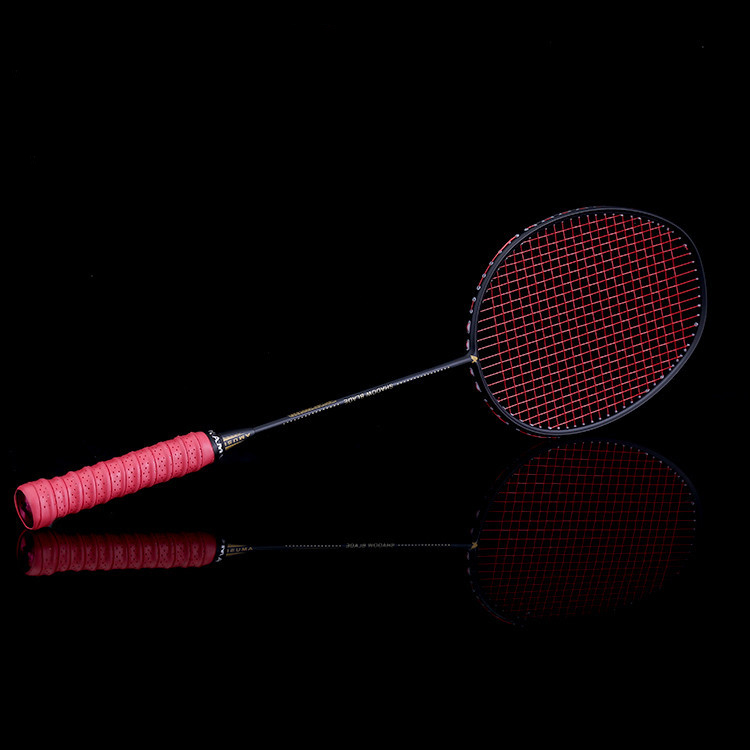 Wholesale Sport Use High Quality Ultralight Carbon Fiber Professional Badminton Rackets Racquet