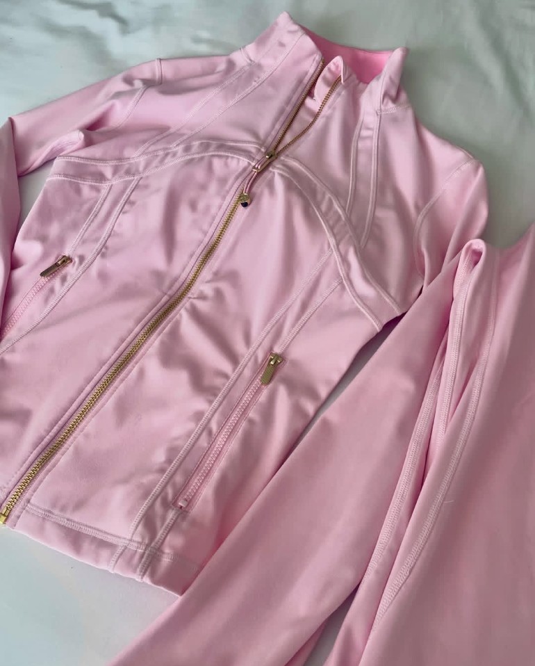 2025 Spring Summer Custom Women Sets Gold Zipper Defin Jacket and Shorts Set Women Gym Fitness Yoga Two Piece Set Women Clothing