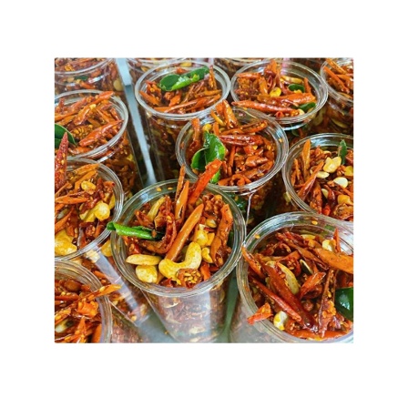 Thai Fired Crispy Chilli Snacks Original Flavor with mix nut