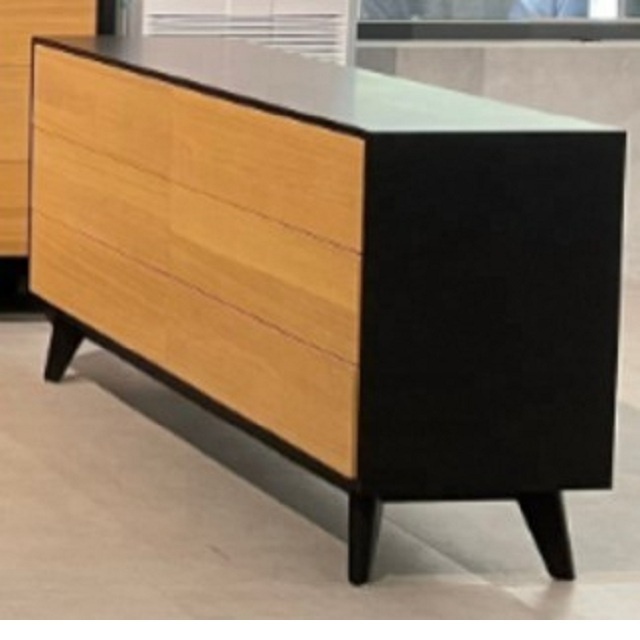 DRESSER - 3 DRAWERS