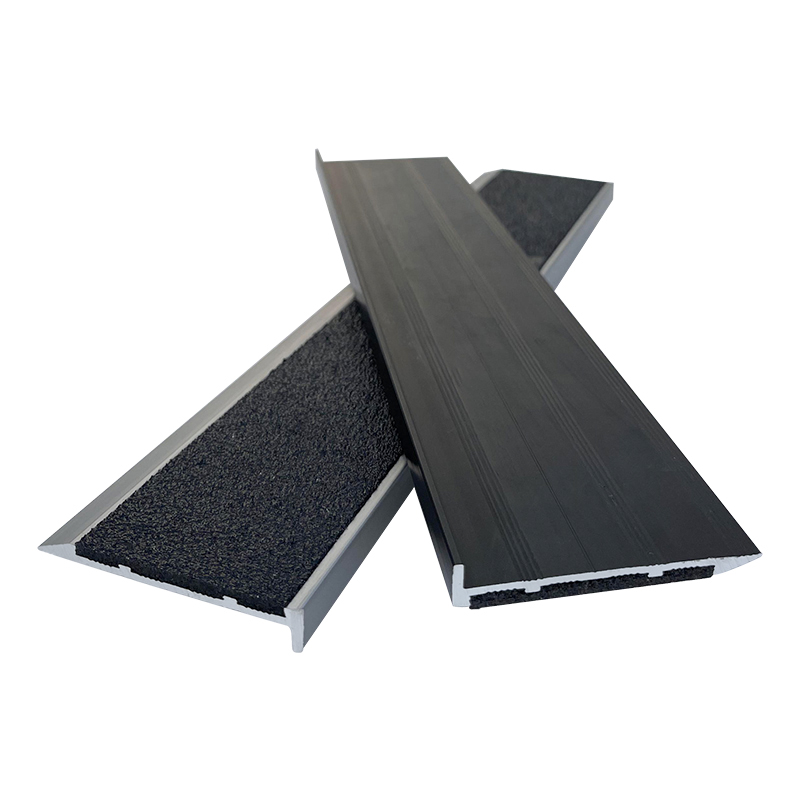 Step Stair Nosing Strips and Treads Stair Edge Trim For Stainless Aluminum Stair Nosing