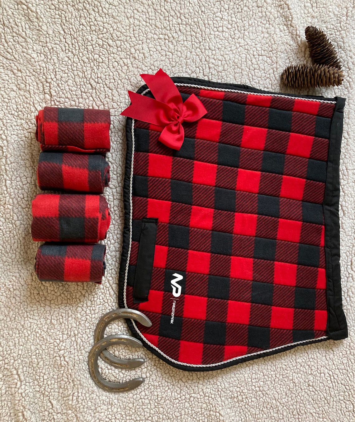 Cotton Black & White Saddle pad set with Halter Lead Horse boots Bell Boots & Ear Bonnet