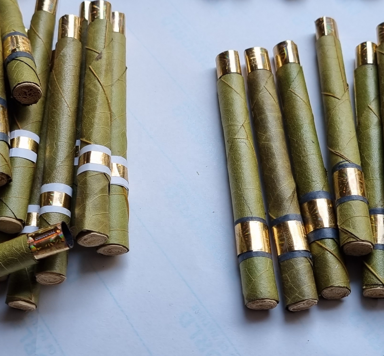 Пользовательские бренды OEM с изображением зеленых листьев и cordia и тенду предварительно холоднокатаной лист с воздушным охлаждением торговли шелухой корна фильтры лист конусов для клиентов из США