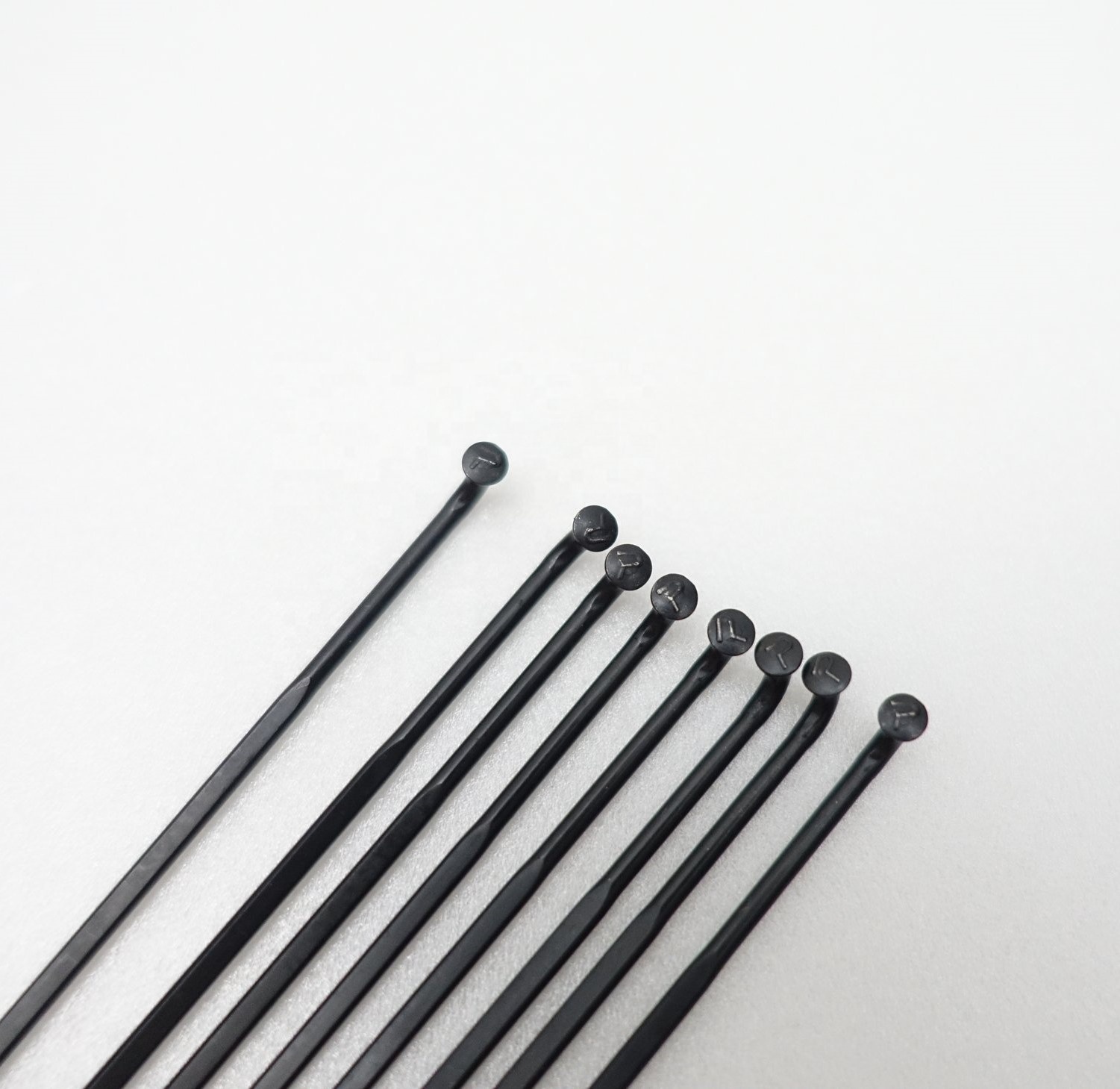 X-FREE PSR Swedish iron black 1423 flat spokes The material is lightweight and tough B11-24