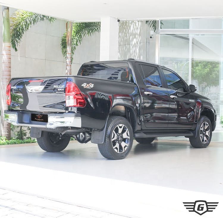 RHD / LHD 100% GOOD USED Toyotas Hilux double cabin 4x4 pick up truck