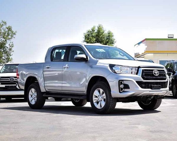 Лучший б/у двойной кабель toyota hilux mt diesel 4x4