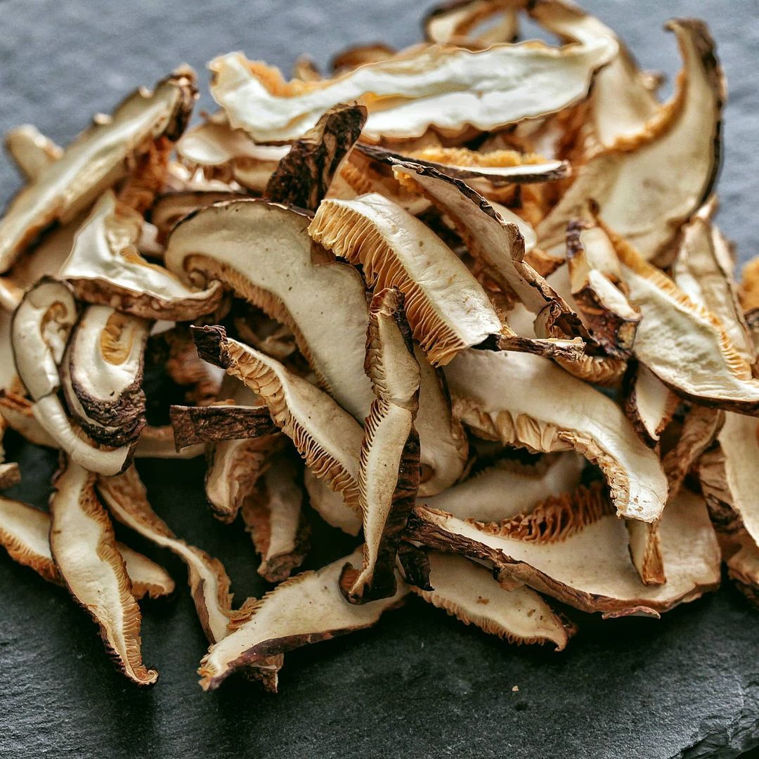 Organic shiitake mushroom for dish dried shiitake mushroom