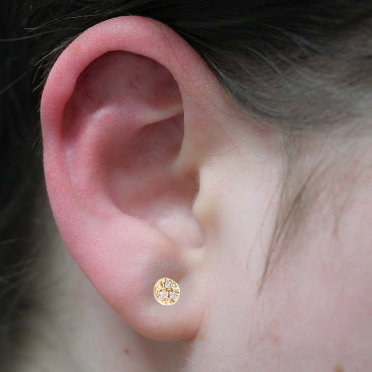 Gold Plated cubic zirconia minimalist round stud earrings solid 925 sterling silver wholesaler supplier bulk order jewelry