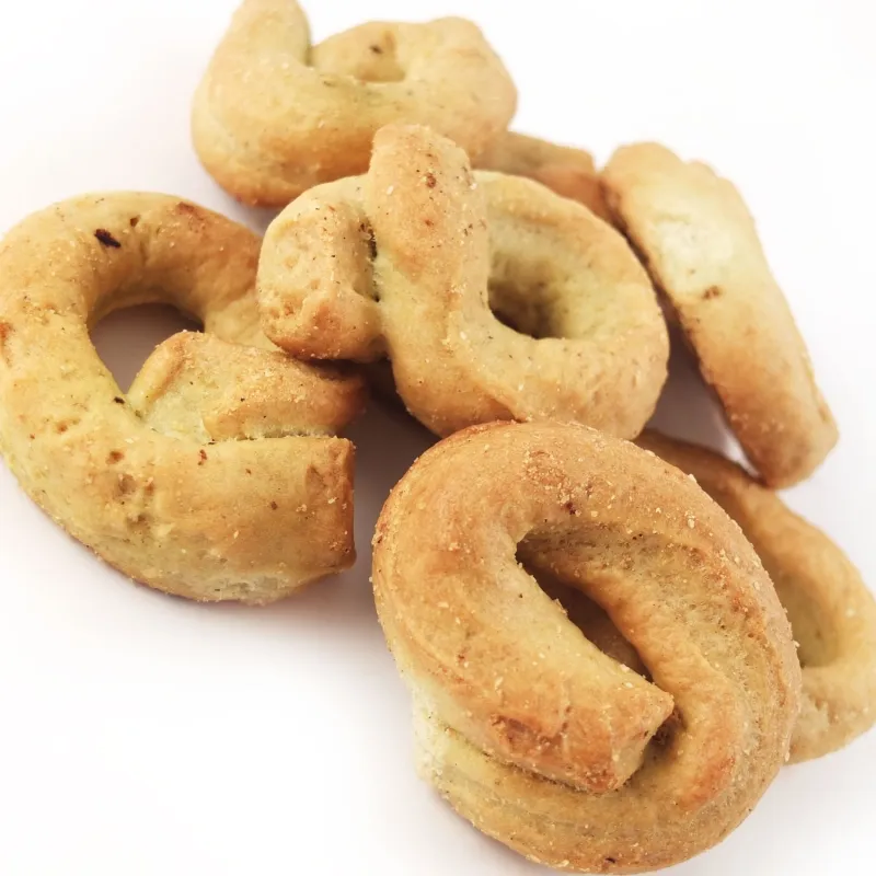 APULIAN TARALLI, Сделано в Италии, Высококачественная соленая закуска tarallo