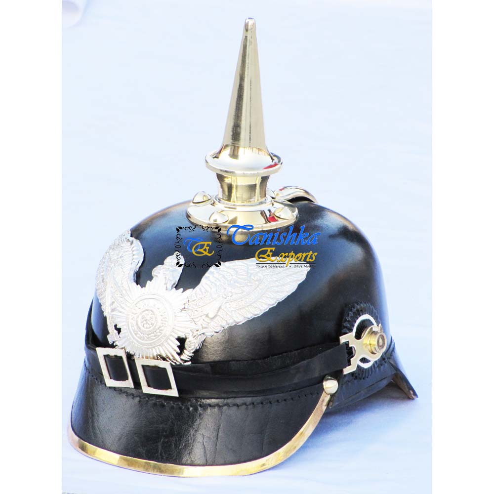 «Серебряный Орел с серебряным значком Suum Cuique», кожаный шлем Pickelhaube, немецкий кожаный шлем из прусской кожи