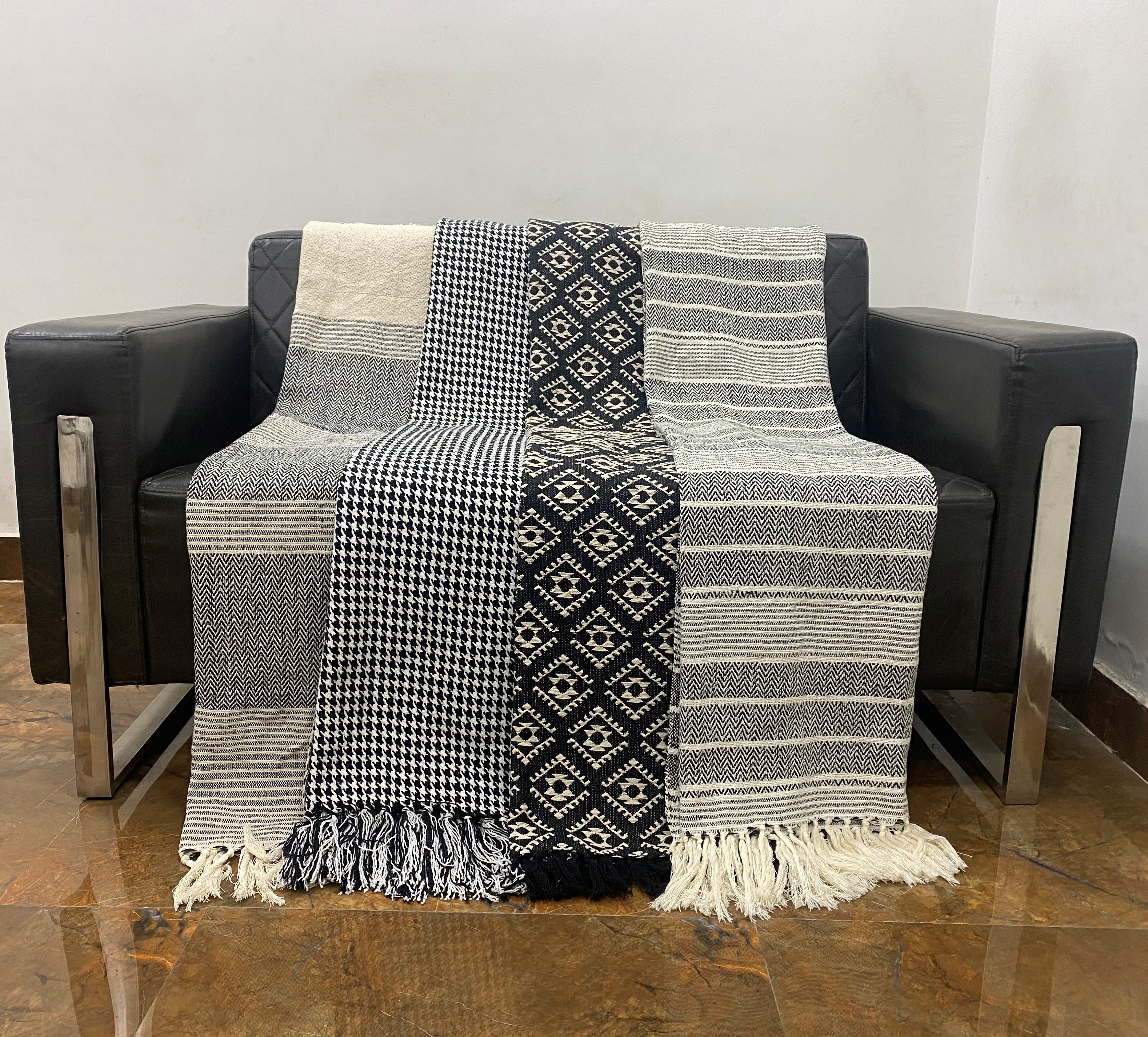 100% Cotton Hand woven throw Blankets throws in new design for Decorative living Room