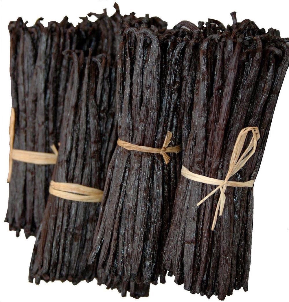 Natural Dried Vanilla Beans Available