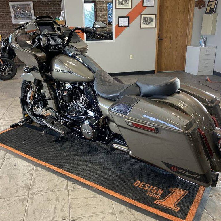FLTRXSE CVO Road Glide Ce Европейский белый 60V для мотокросса, для езды на мотоцикле, бесщеточный 125CC, маленького размера, круглой формы с диаметром 32 мм 4-Поршень двигателя фиксированной передние и задние газойль/дизельное топливо