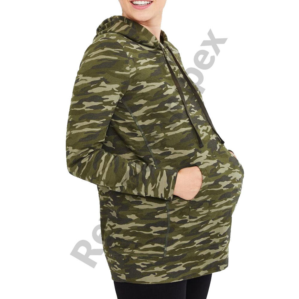 Fashionable maternity pullover hoodie