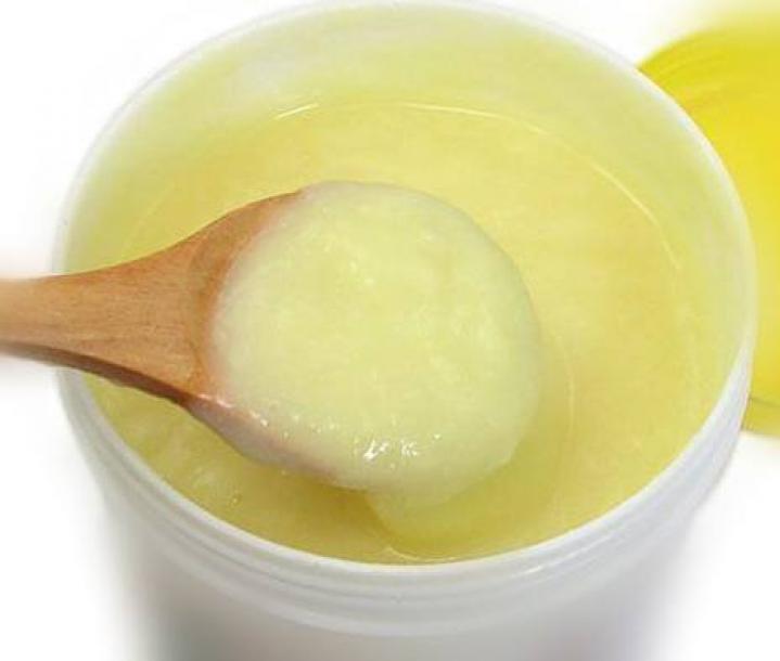 Top grade wholesale Royal Jelly from Vietnam/ Jasmine +84 896679047