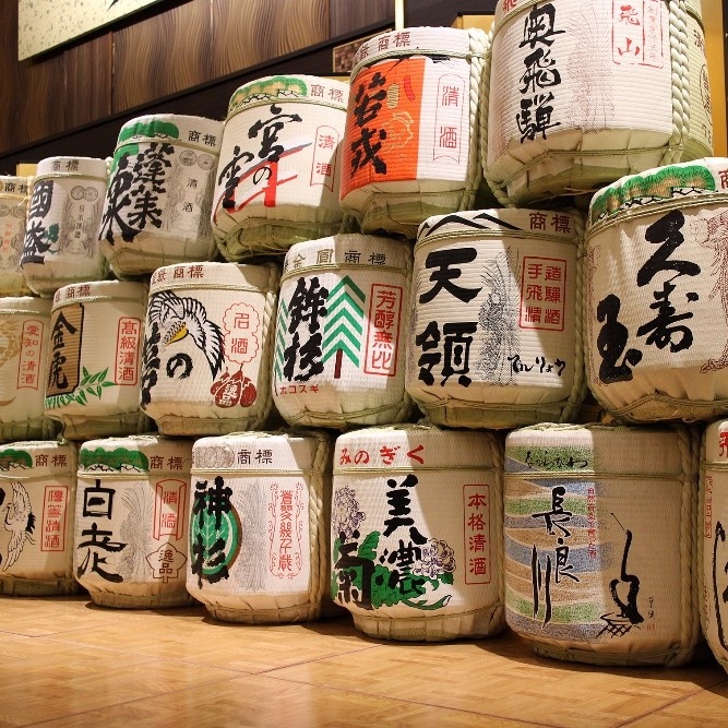 Reasonably priced flavorful Japanese sake bulk liquor great for gifts