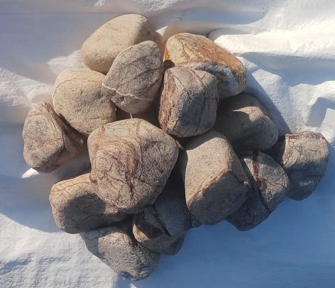 Rain Forest Brown Marble Machine Tumbled Pebble Stones for Outdoor garden landscaping Decoration Pathways Sideways pavements