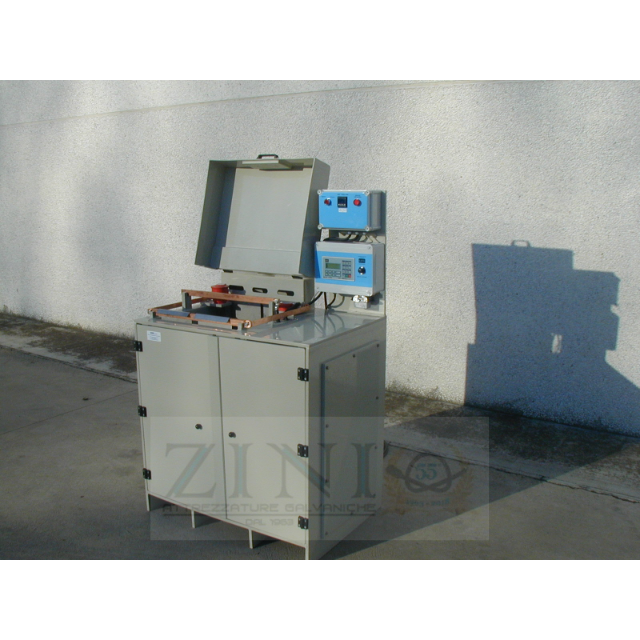 Excellent Italian quality electroplating bath made in PPs for laboratory