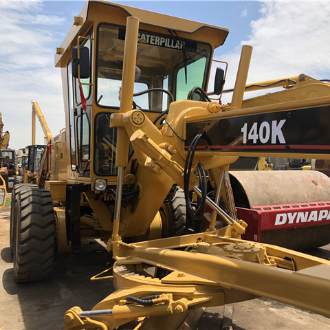 Б/у автогрейдер Cat 140K CAT 140K по низкой цене