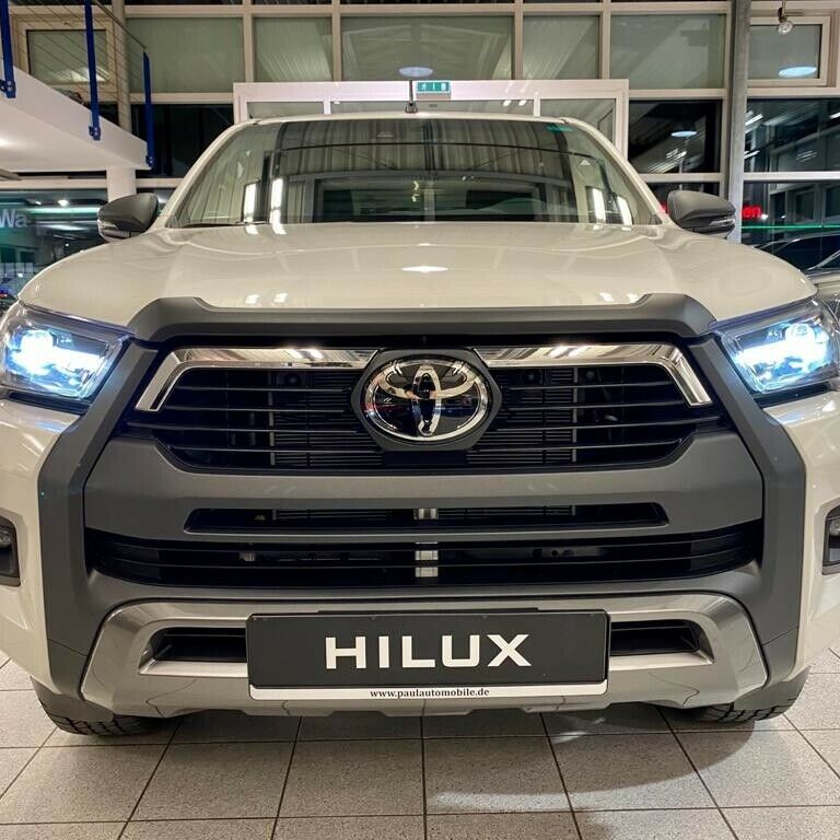 Бывшая в употреблении японская версия TOYOTA HILUX 4X4, Великобритания, RHD и LHD