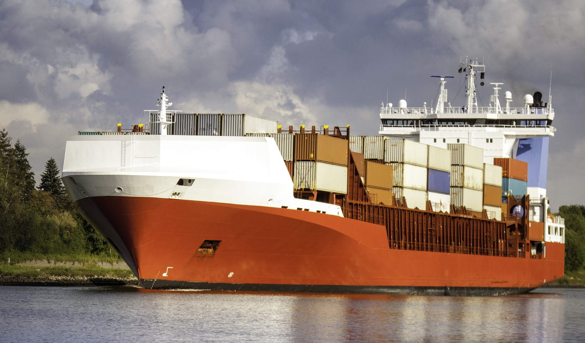 INDIA TO CHINA WATERWAY LOGISTICS SERVICE DOOR TO DOOR SHIPMENT LOGISTICS SERVICE