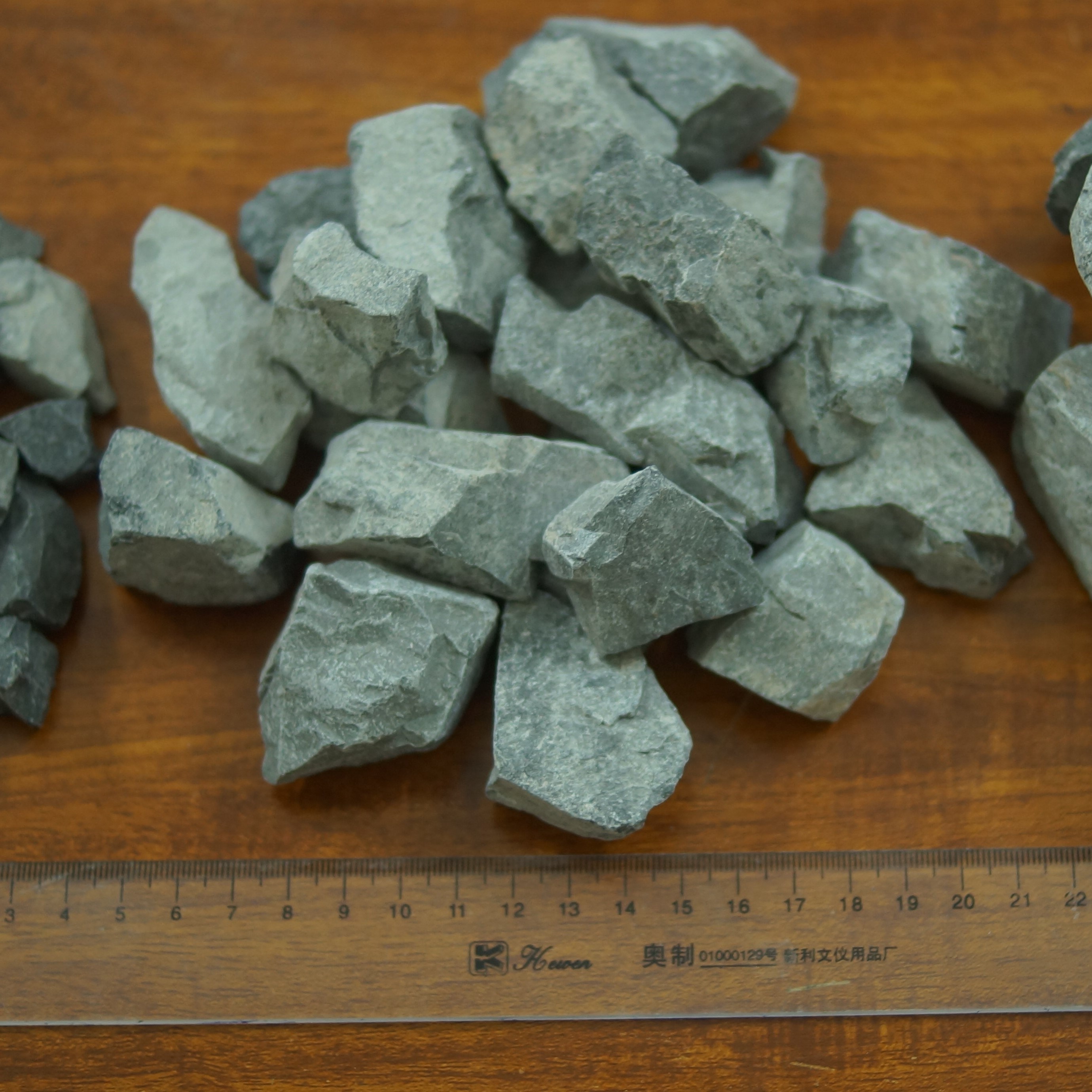 Vietnam High Quality Grey Dolomite for Glass/Steel/Fetilize/Desicant
