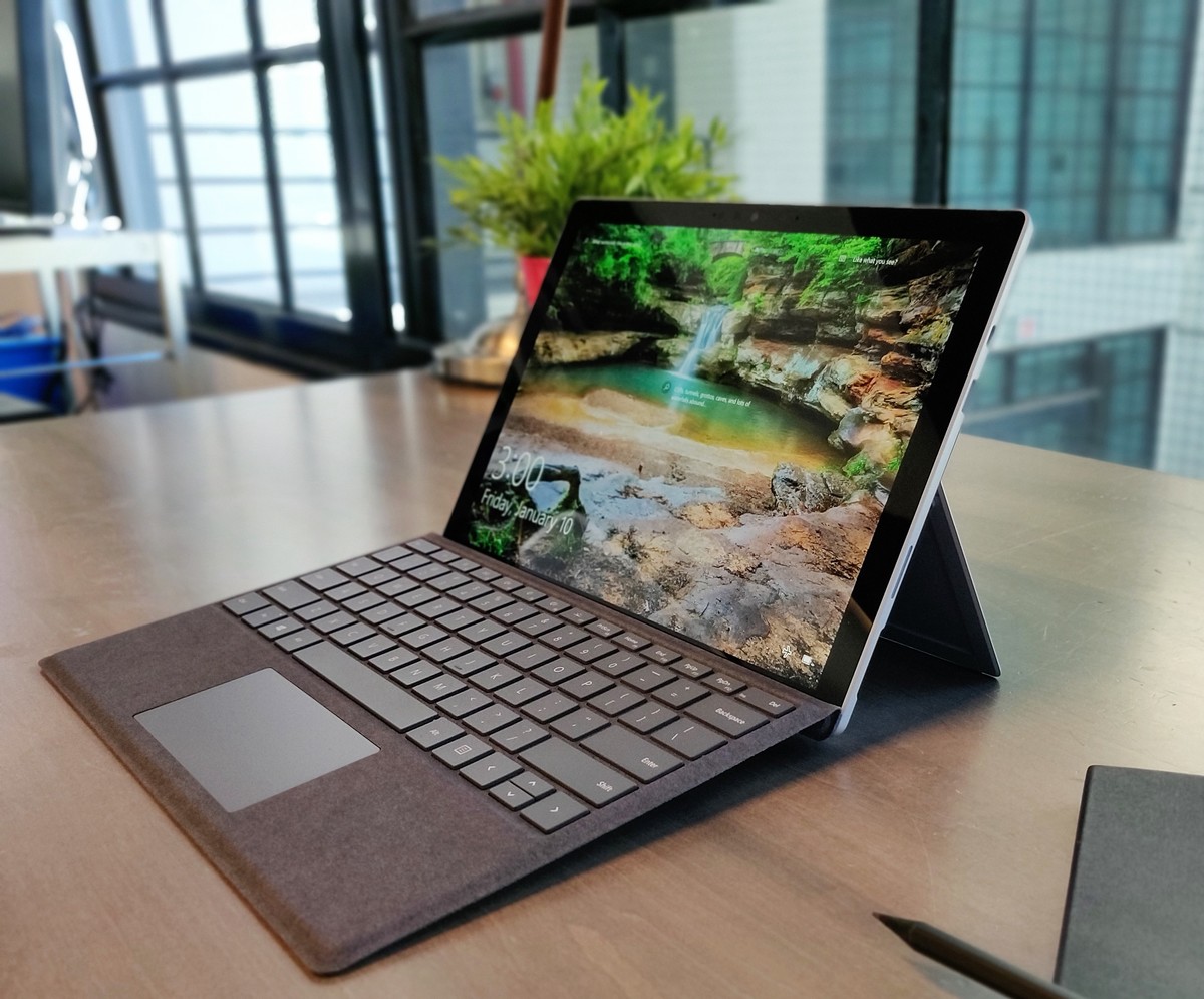 Скидка 5 ноября получите 1 бесплатно. Новинка MicroSof_t Surface Pro 7 256 ГБ/512 Гб Wi-Fi 12.3in - Intel Core i7 готов к отправке