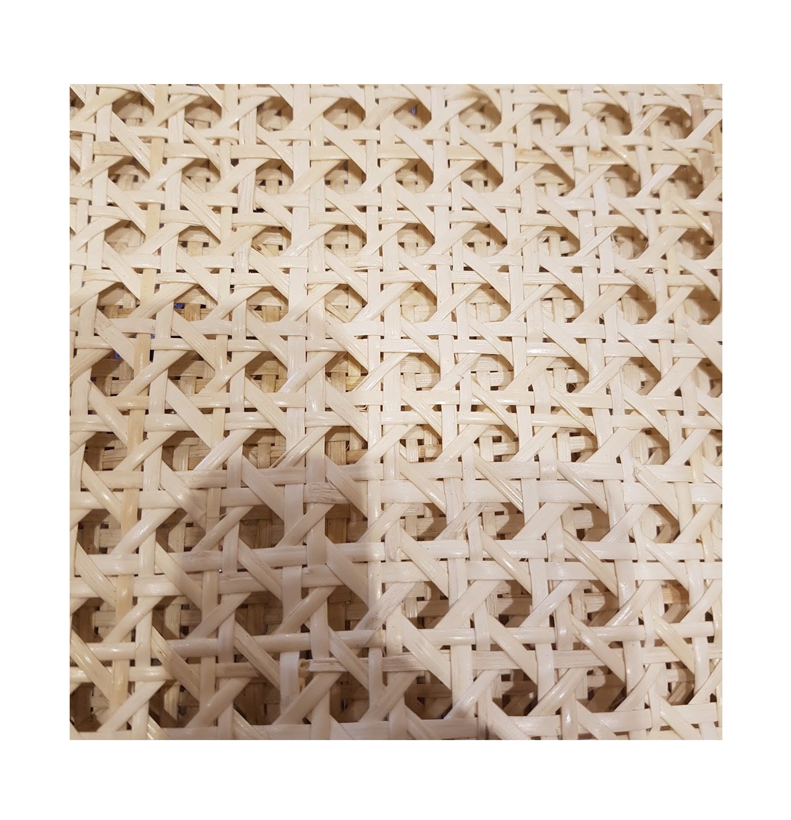 100% Natural Rattan Cane Webbing Woven Mesh Webbing Rolls Unbleached Woven Rattan Roll For Handicrafts