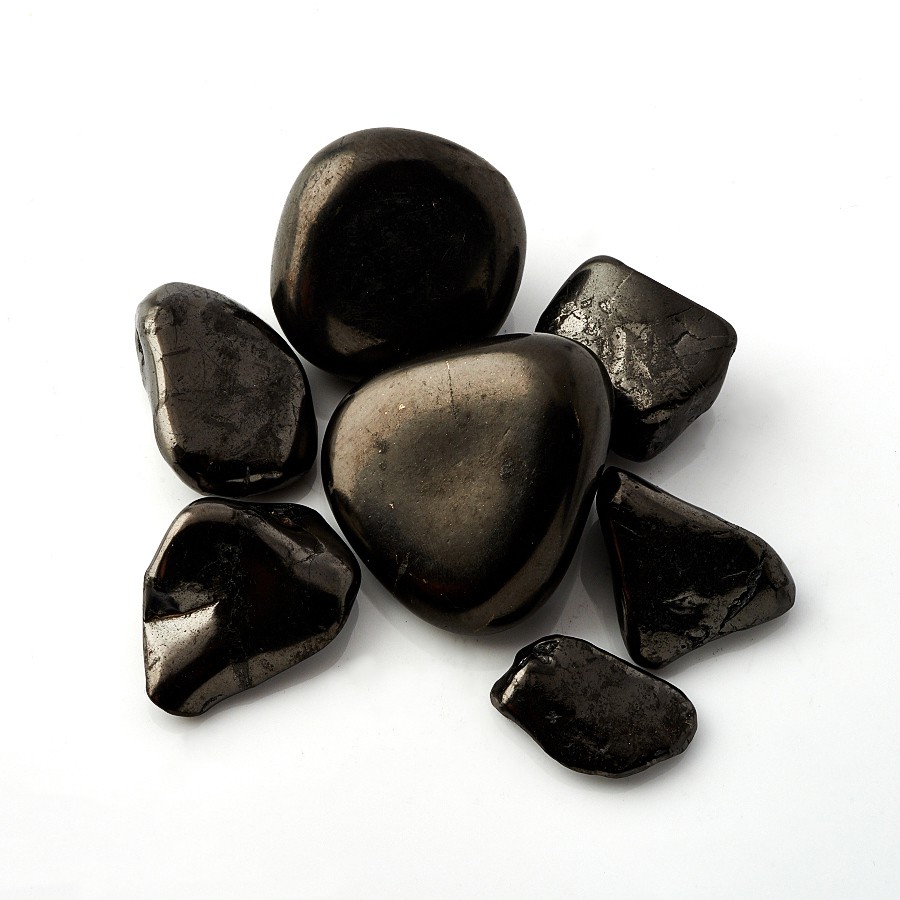 Shungite натуральные Карелии Шунгит опущенные камни 2 - 9 см полированные или неполированные/сунгит