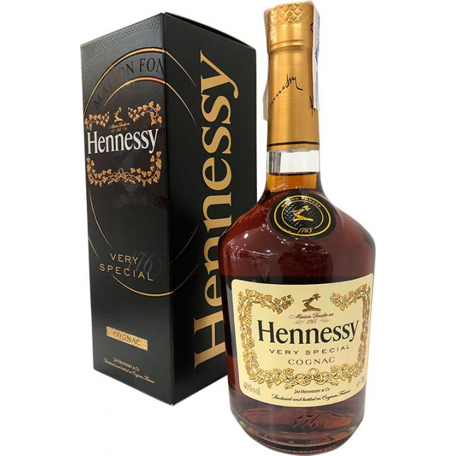 Доступная цена на 750 мл heneti vsop