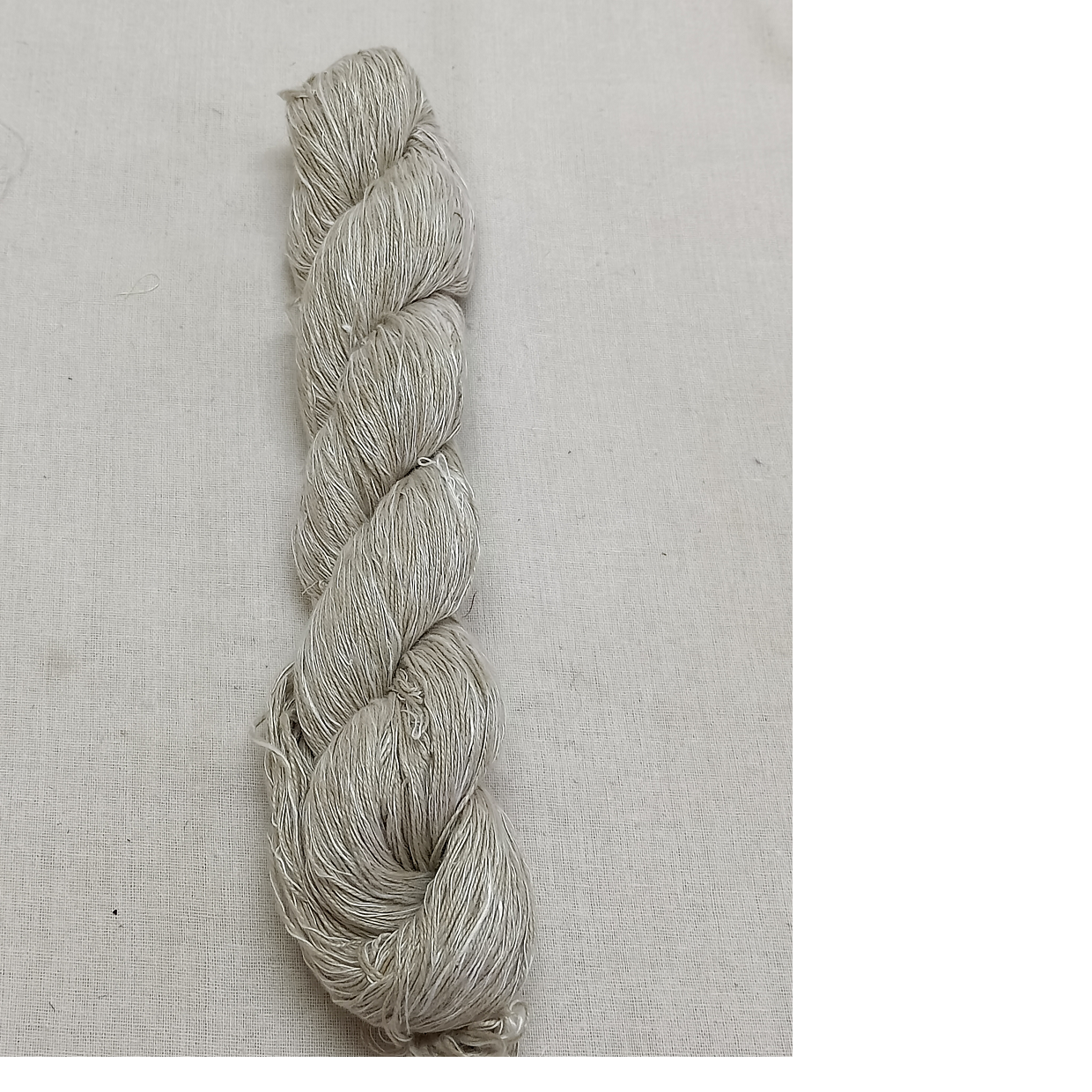 natural linen yarn with slub made from 100% linen fiber available in 100 gram skeins