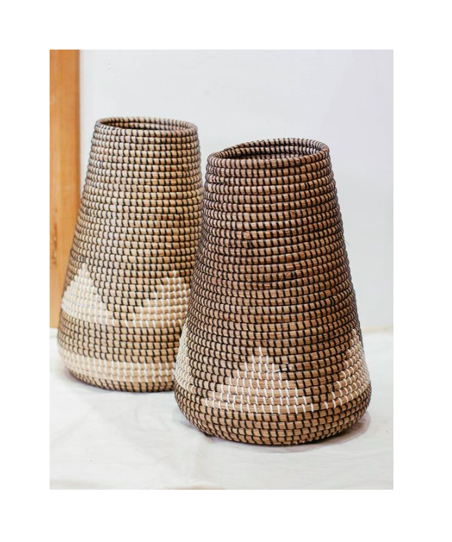 Eco-Friendly Cheap price For Sale Natural Hand Woven Flower Basket Seagrass Vase For Decoration