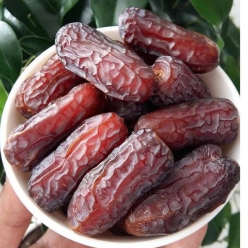 fresh dates