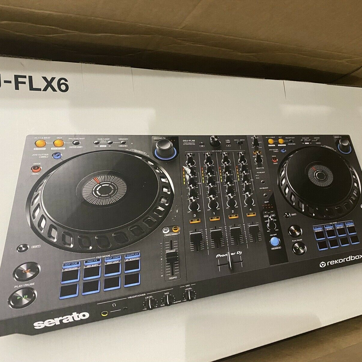 LASTEST Pi-one-er DJ DDJ-FLX6 4-deck Rekord-box and Se-rato DJ Controller