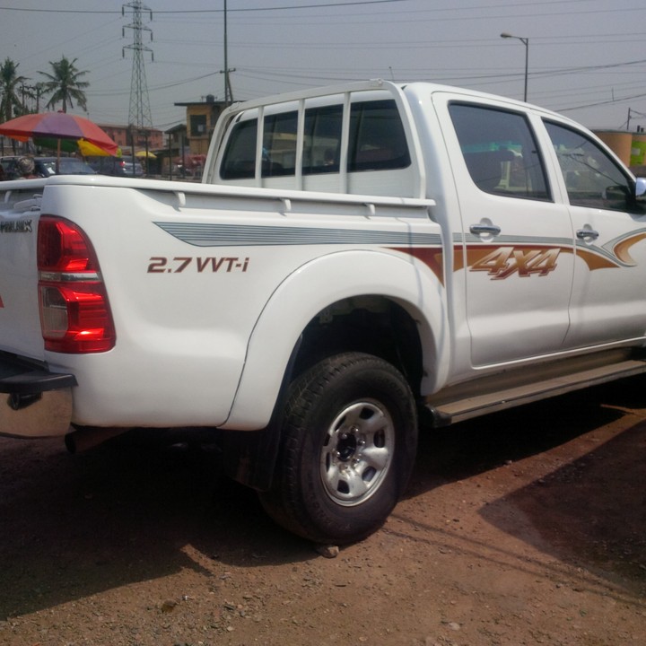 Б/у Toyota pickup 4x4 дизель с двойной кабиной пикап hilux на продажу