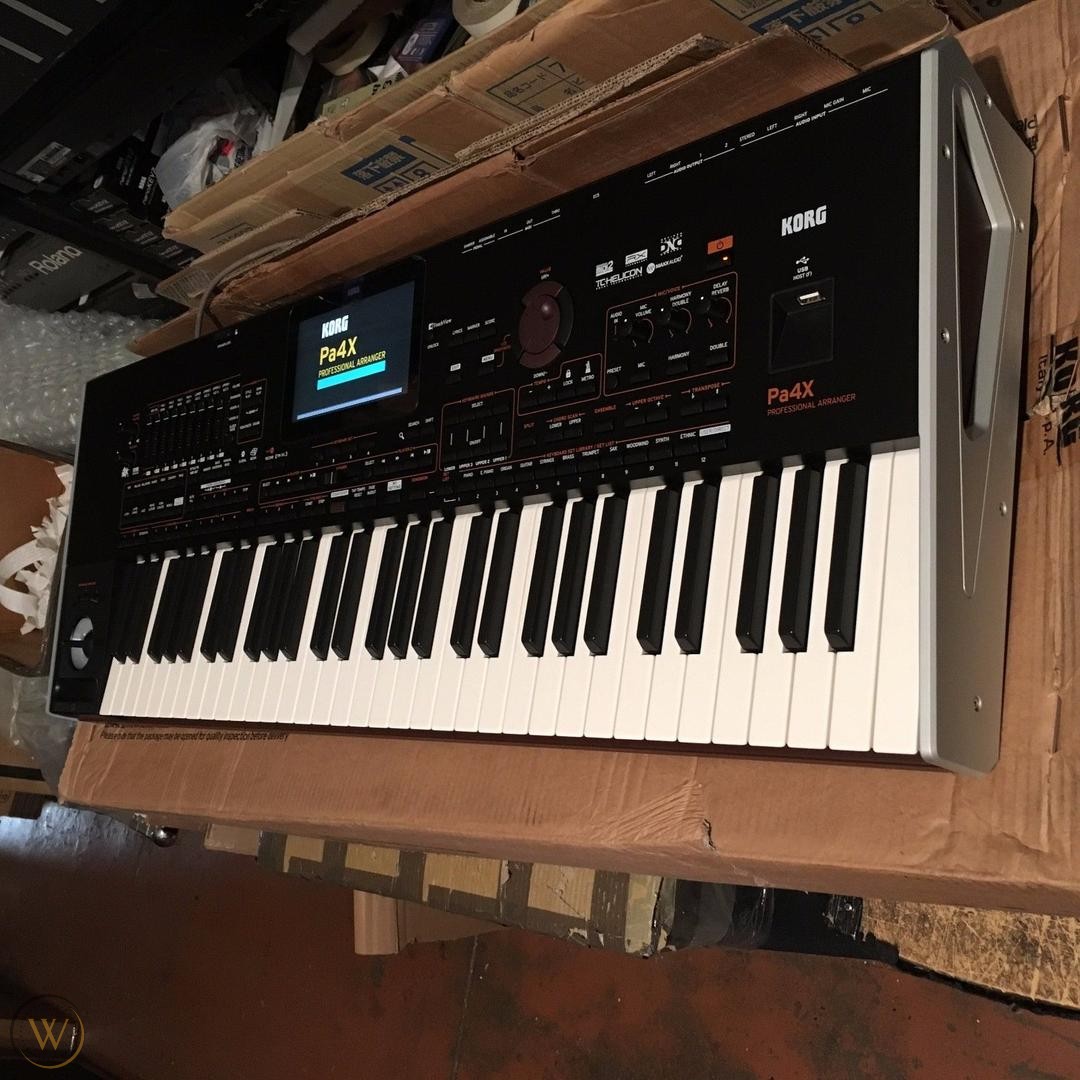 Mint Untouched Korg PA4X 76-Note Professional Arranger Workstation Keyboard with speaker system + 3 Years Warranty