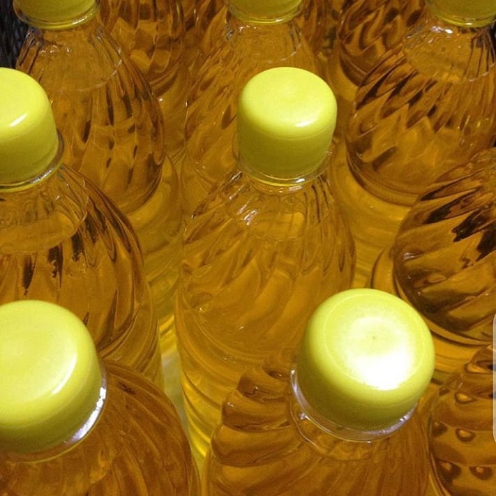 Hot Sales Refined Soybean Oil Bottled in 1L 5 L and 10 Liters, Refined Soy Bean Oil,Soybean Oil Pure Soy Oil Cold Pressed