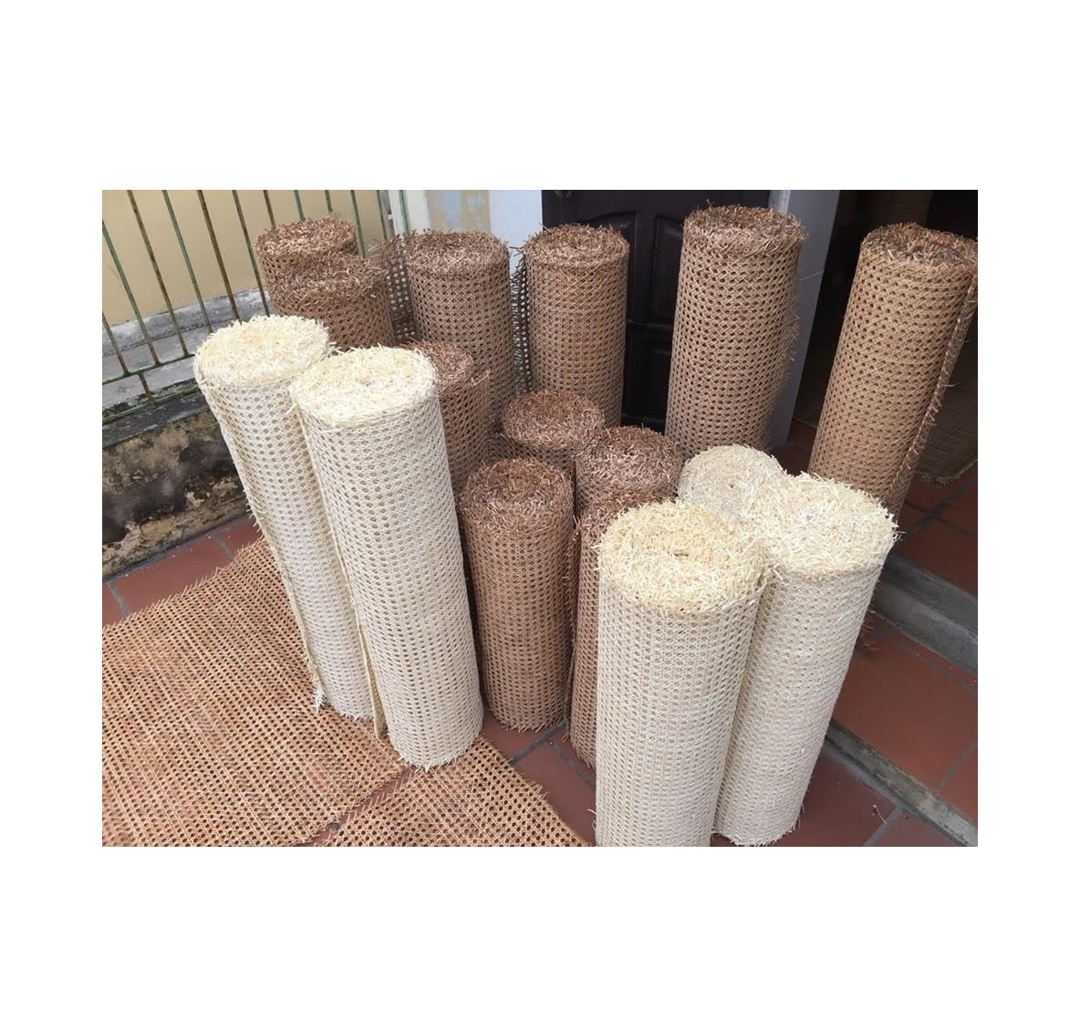 Best Selling Rattan Cane Webbing Roll Natural Mesh Furniture Bleached Square Woven Rattan Cane Webbing