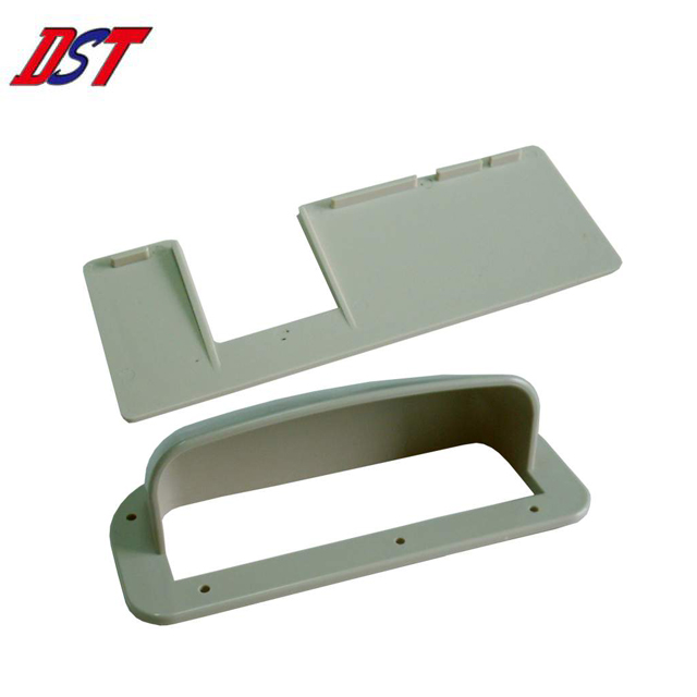 Plastic coin tray for game machine