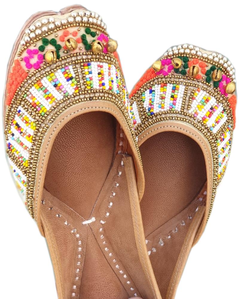 Jutis Mojaris - punjabi jutti mojari rajasthani jutti Buy Designer Nagra