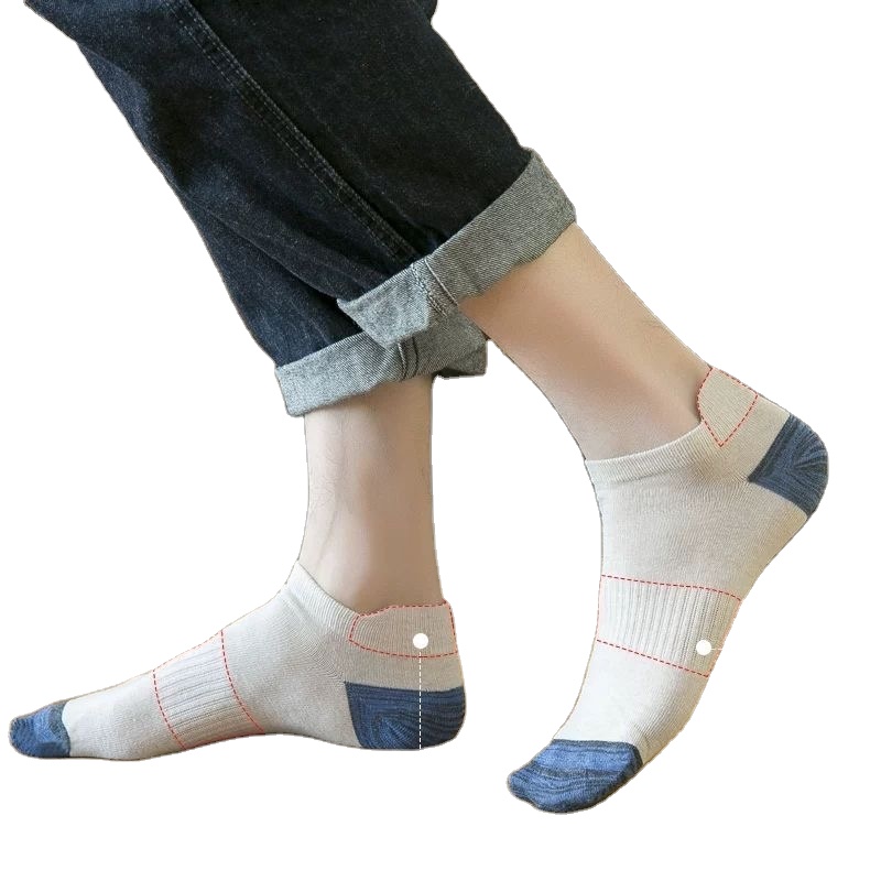 Low price wholesale high quality 2021 latest fashion OEM woman socks
