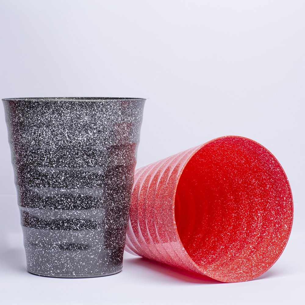 Plastic Plant Pot Tall Planters 20 Inch, Flower Pot Rock Style Plastic Pack 2, Patio Deck Indoor Outdoor Black Red and White