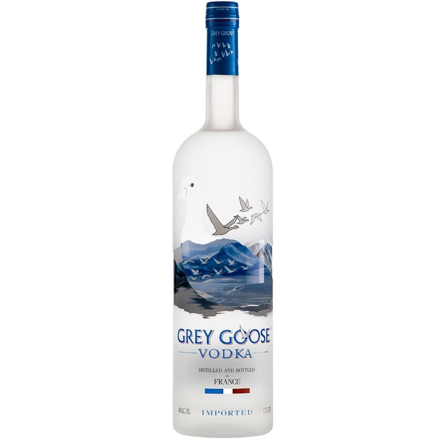 Водка серая гусиная, водка Smirnoff/доступна для продажи.
