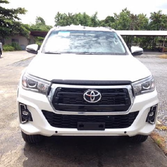 CUSTOM !! INSURANCE !! TAX FREE ! for Used Toyota Hilux Double Cab 4x4 2.8L Diesel MT LHD/RHD Pick Up 2017 2018 2019 Truck