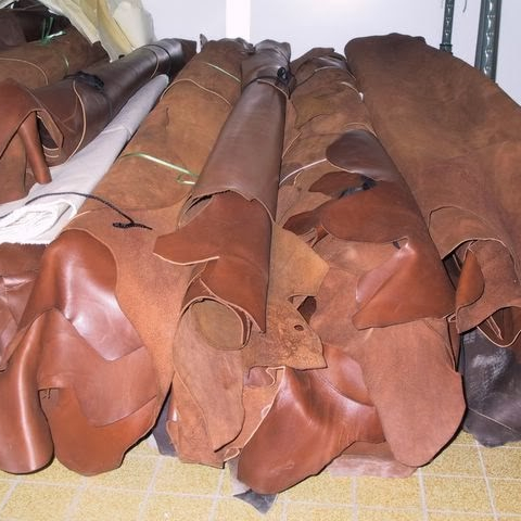 100% натуральная кожа, Высококачественная коровья кожа, спилок, замша, кожаные шкуры
