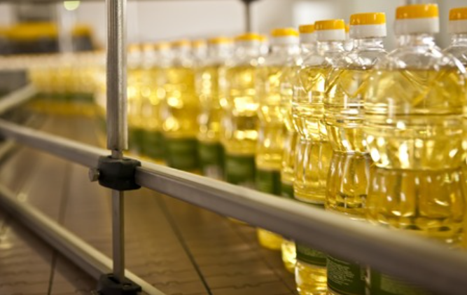 High Quality Refined Sun Flower Oil 100% /  Refined Sunflower Oil
