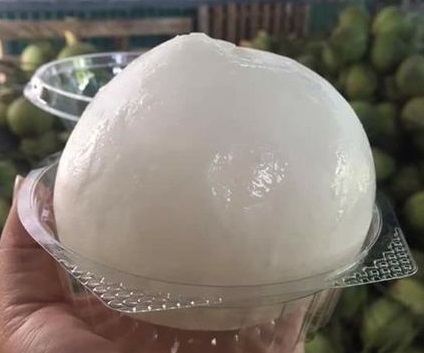 Thai Young Coconut Fresh Frozen Meat Naked Coconut Snowball 100% Natural Sweet Taste Coconut Water