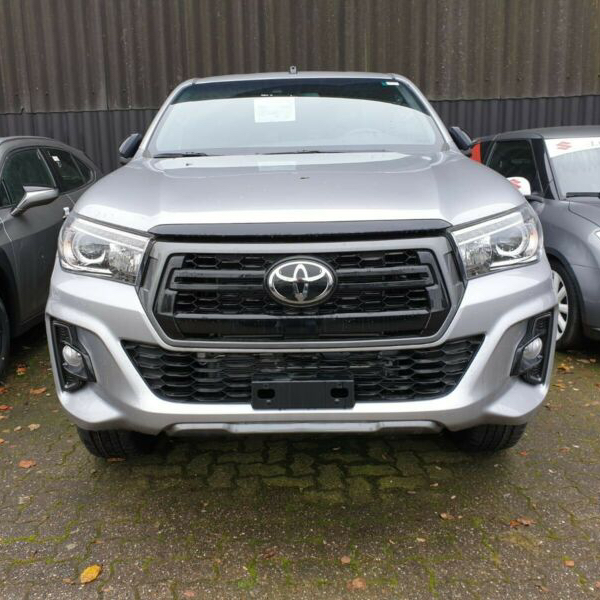 2020 до YO TA HILUX грузовик 4X4 LHD